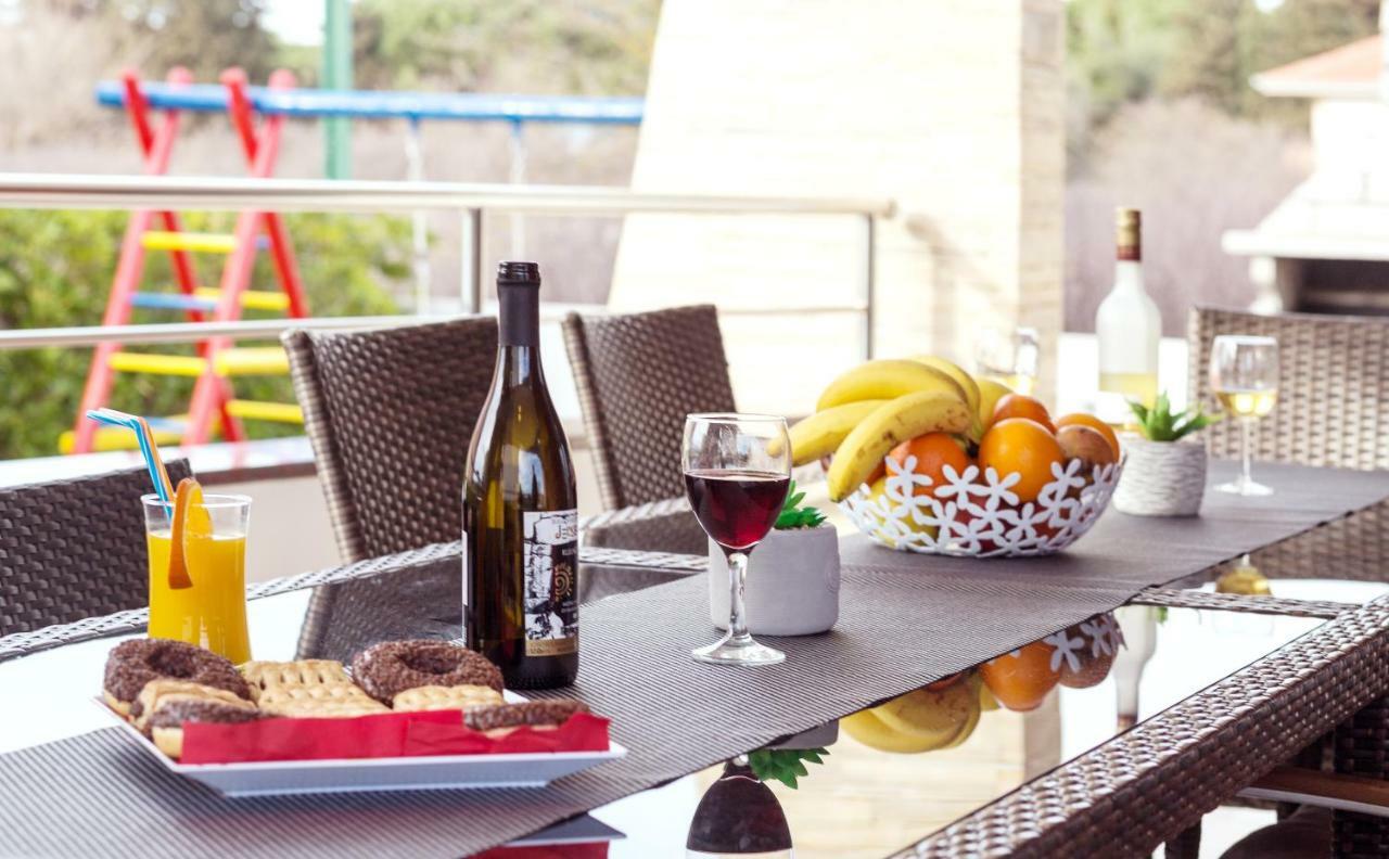 זאטון Vila Zatona Sunset With Heated Swimming Pool מראה חיצוני תמונה